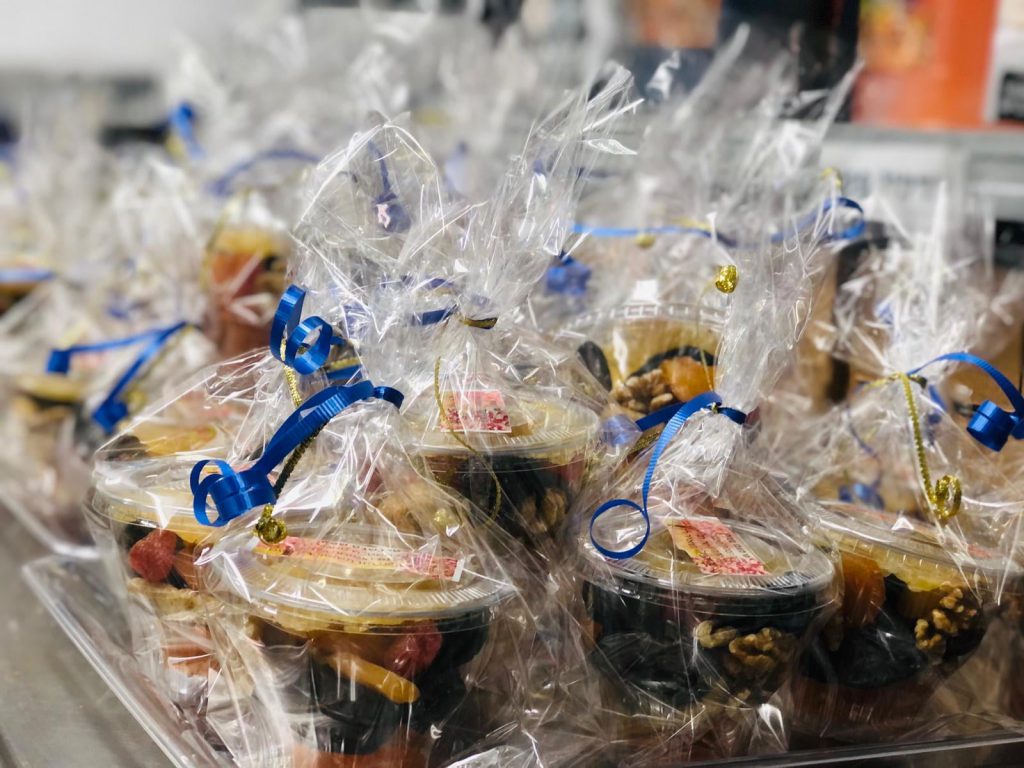 מארזי פירות יבשים לרגל טו בשבט נווה אורנים